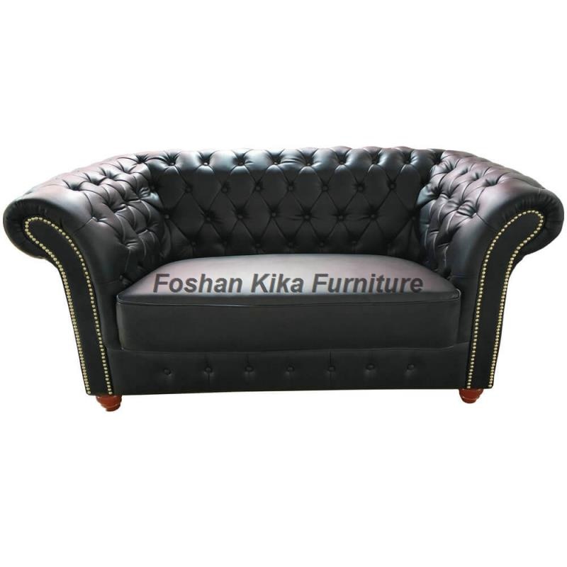 Black Chesterfield Loveseat